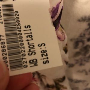 Closet Clean Out! Bundle and save!